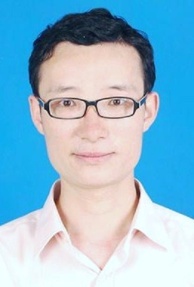 菅志远博士.jpg