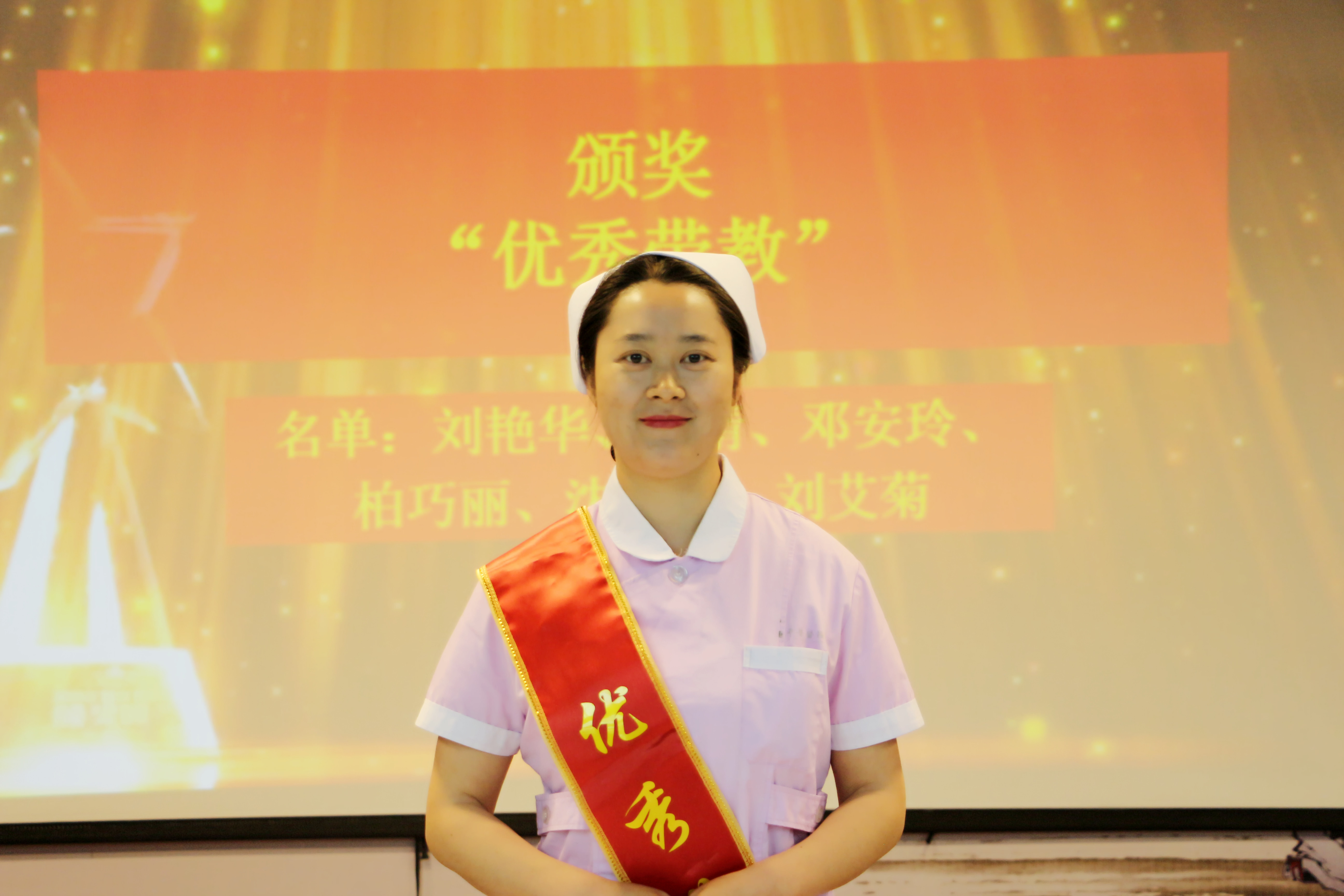 邓安玲_副本.jpg