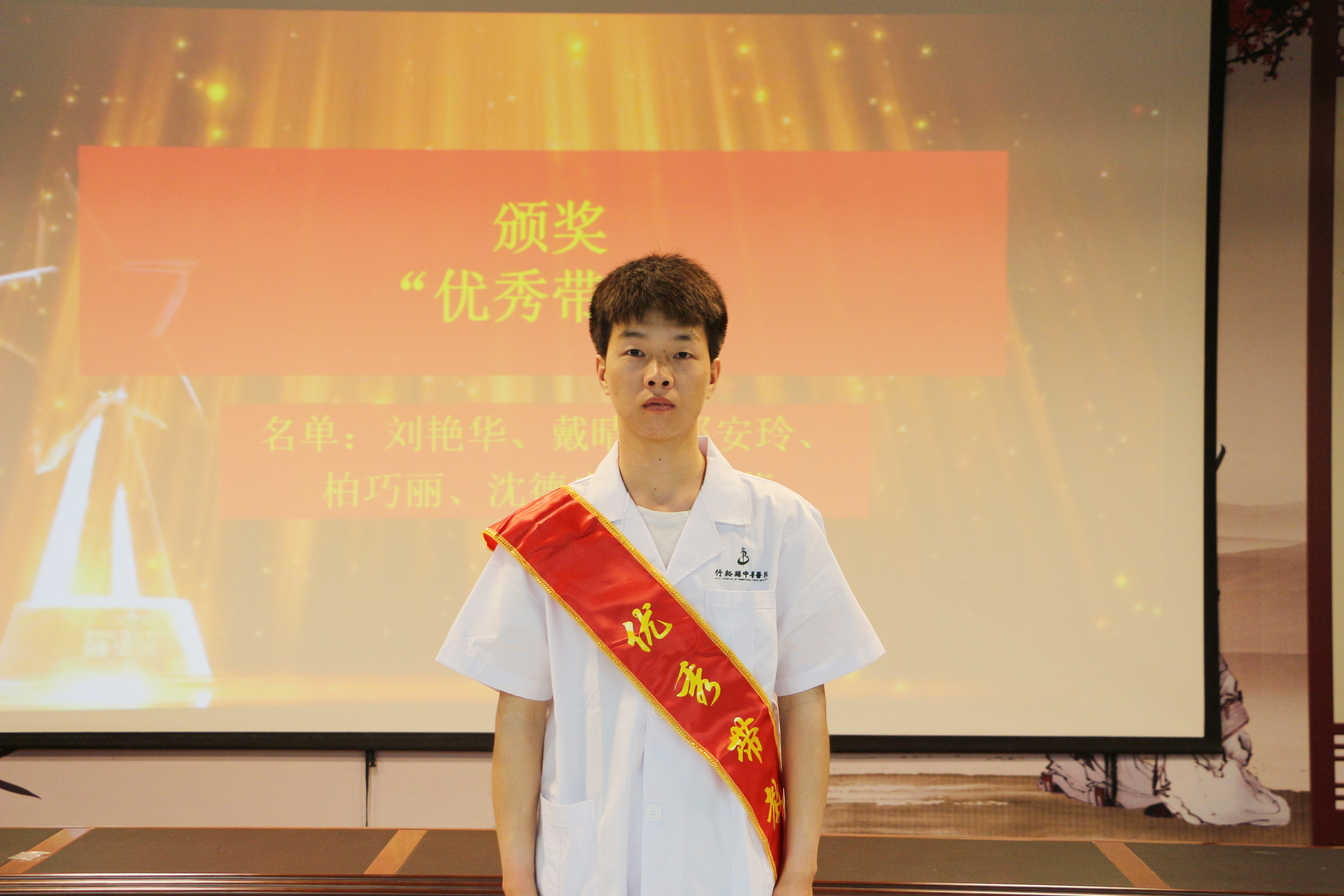 沈德安_副本.jpg