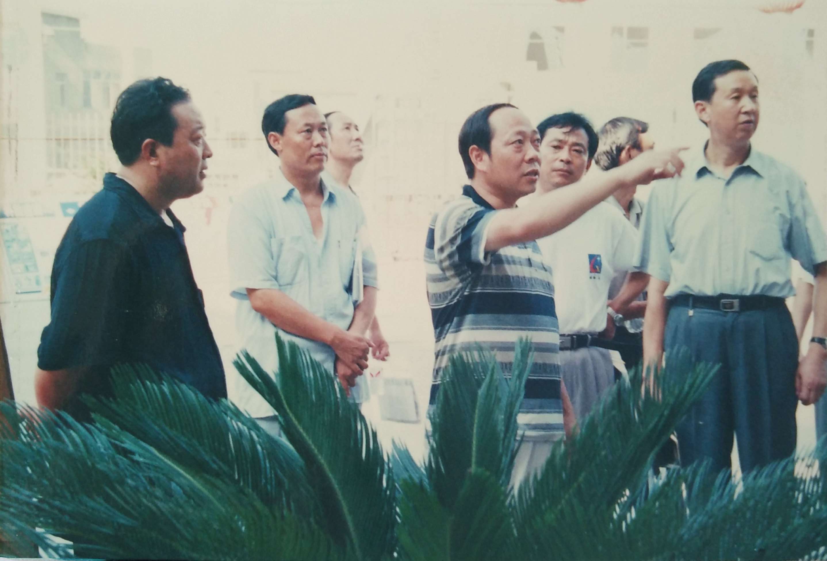 2003年7月,上级部门指导工作.jpg